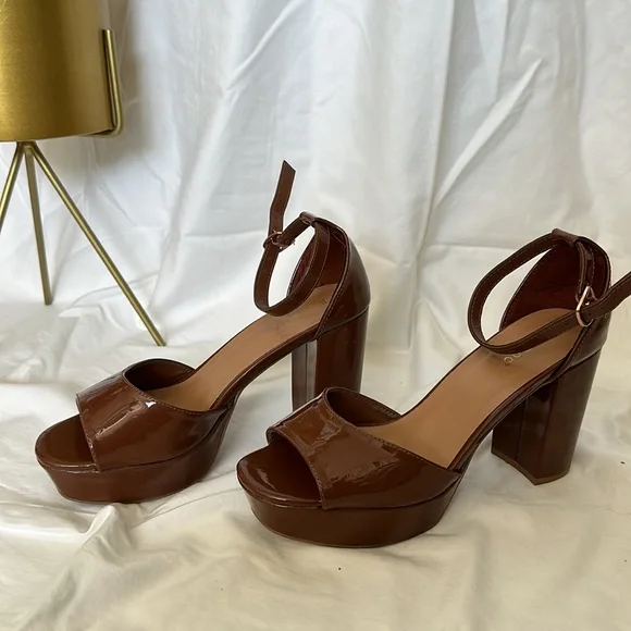 Chunky Sandal Heel - Picture 4 of 4